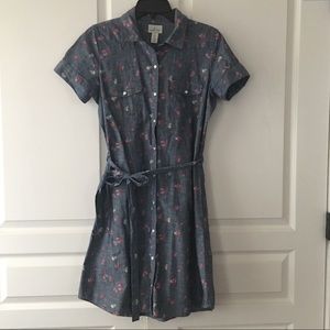 Chambray Levi’s dress, Medium